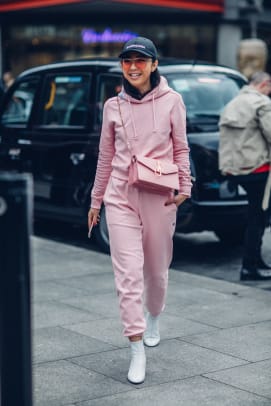 London Fashion Week Street Style: A Lesson In Layering