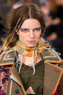 Maison Margiela's Fall Runway Featured Feathers as Makeup and Handbags ...