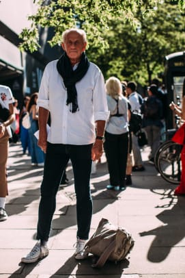 Fanny Packs Were a Street Style Favorite at London Fashion Week Men's -  Fashionista