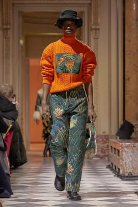 KENZO-MEMENTO-3-RUNWAY-photo-Mohamed-Khalil-02