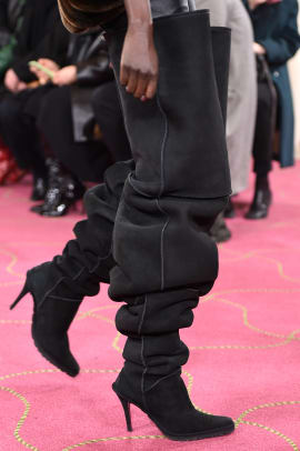 balenciaga uggs