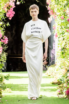 See Every Look from the Dior Couture Fall 2019 Collection - Fashionista