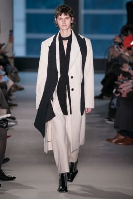 Proenza Schouler's Fall 2019 Show Proves Why They're the Pride of New ...