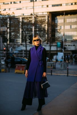 Small Crossbody Bags Were a Street Style Favorite On Day 1 of Paris Fashion  Week - Fashionista