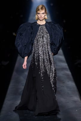 givenchy fall fashion week paris winter fashionista eden waight clare keller darker takes side garden fashionotography