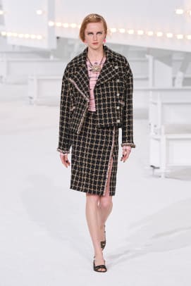 Chanel's Vision of Hollywood for Spring 2021 Is Devoid of Any