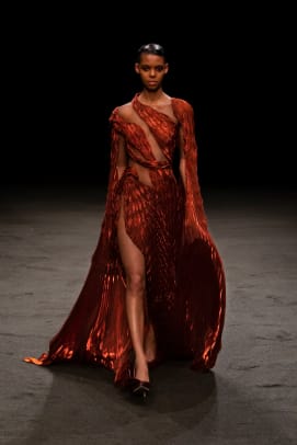 Look 02 - Iris van Herpen Couture - SS21 'Roots of Rebirth' - Photographed by Gio Staiano-mushroom fungi