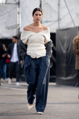 Street Style at London Fashion Week Fall-Winter 2020 - Minimalist Street  Style - Minimal. / Visual.