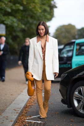 The Best Street Style Looks From London Fashion Week Spring 2022 -  Fashionista