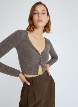 aritzia sweater