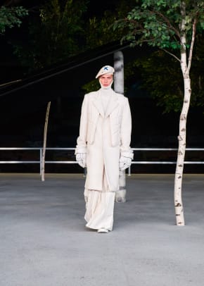 Virgil Abloh's Louis Vuitton Spring 2022 Men's Spin-Off Collection  Virgil  abloh louis vuitton, Louis vuitton presents, French luxury brands