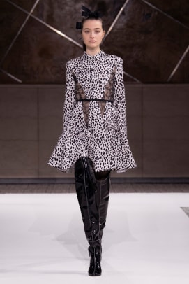 Valli PreFall PO F22 012