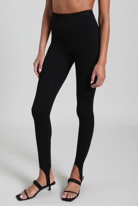 How to Wear Stirrup Leggings: Types and Best Ways To Style This Trend -  DaniellaDress - Vegan Leather Leggings maker and Fashion blog