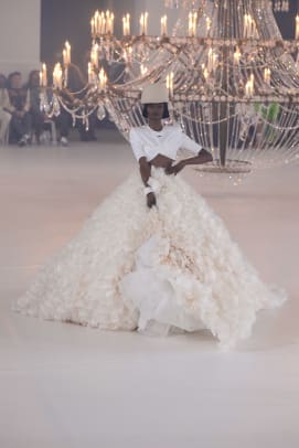 Paris Fashion Week 2022: Virgil Abloh's final Off-White show was a  bittersweet celebration of 'Spaceship Earth', brought to life by Gigi and  Bella Hadid, Kendall Jenner and Candice Swanepoel