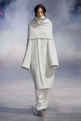 rick-owens-fall-2022-collection1