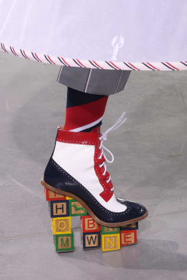 thom-browne-fall-2022-collection-accessories-1