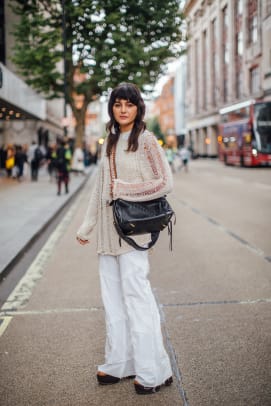 Smart casual spring walk outfit. London street style SS21 outfit