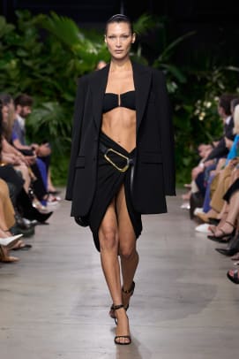 michael-kors-spring-2023-collection-2