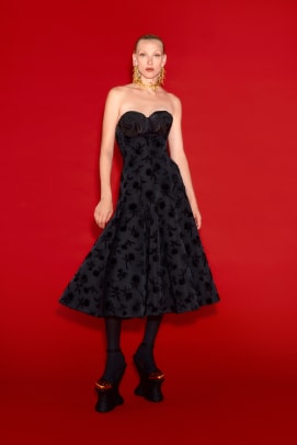 SCHIAPARELLI-paris-fashion-week-best-looks-1jpg