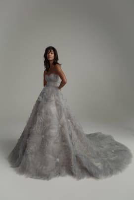 amsale-fall-2023-bridal-wedding-dress-Meredith
