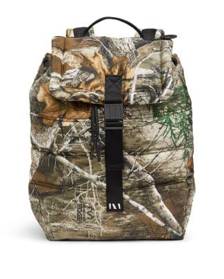 the very warm camo backpack1