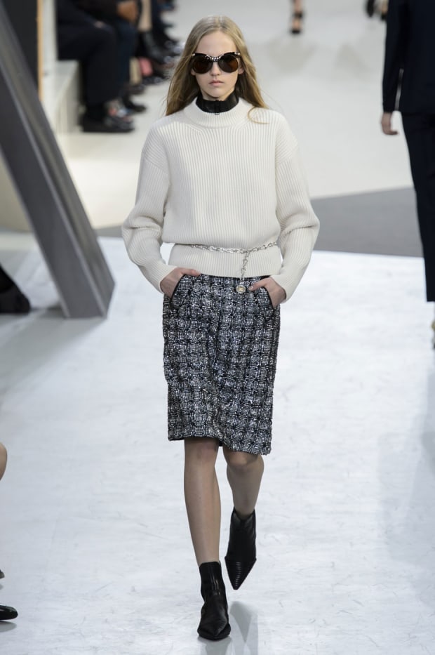 At Louis Vuitton, Nicolas Ghesquière Defines the Silhouettes for