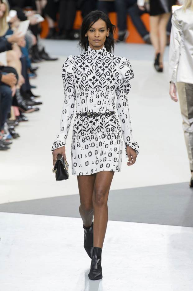 Fall 2015 Runway Looks We Love: Louis Vuitton