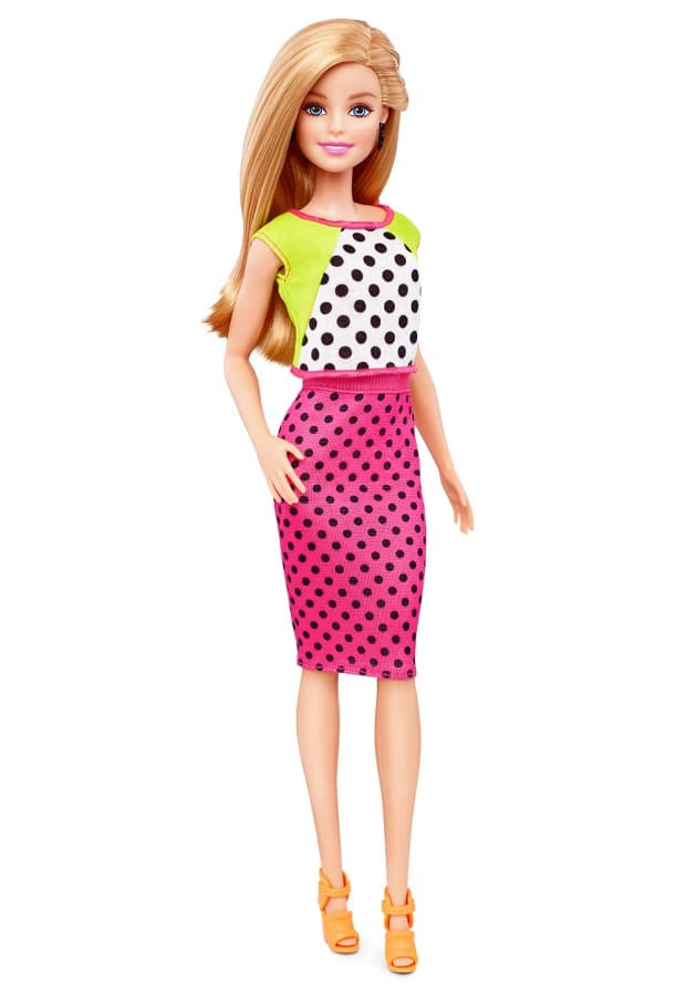 voor rijstwijn koffie Barbie Adds Tall, Curvy and Petite Body Types to its Doll Line - Fashionista