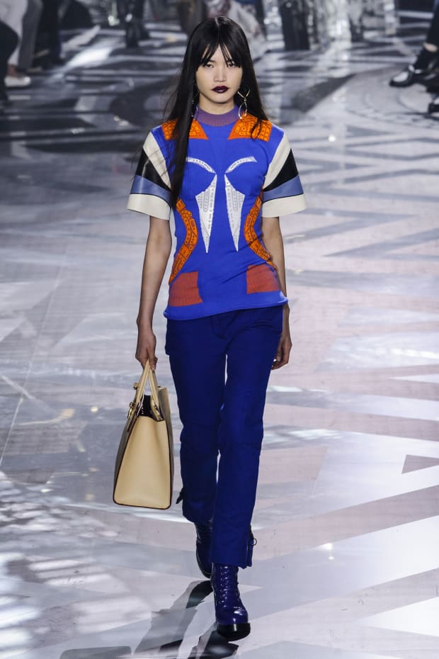 Nicolas Ghesquière Looks to a More Individualized Heritage for Fall -  Fashionista