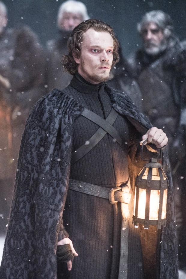 Game Of Thrones Introduces Another Unhappy Wedding Dress