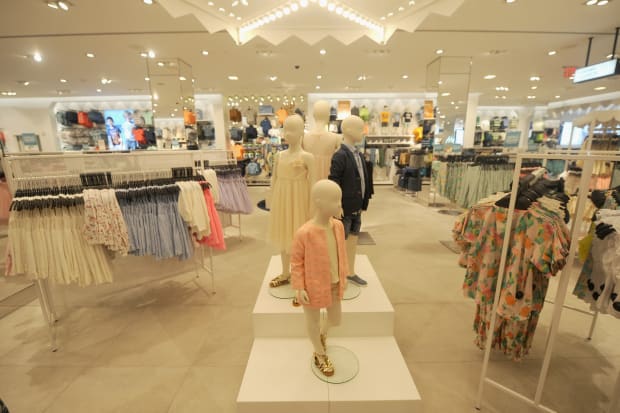 H&M's 'Biggest Store Ever' Feels Like a Full-Fledged Department Store -  Fashionista