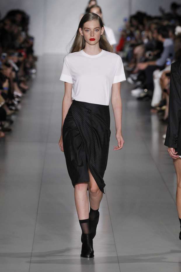 DKNY Spring 2016 Ready-to-Wear Collection