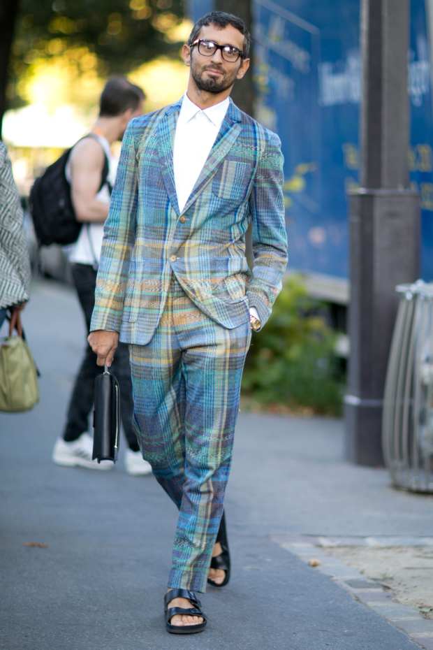 Paris Fashion Week Street Style Day 1: Quilty Tops and Brisk Winds