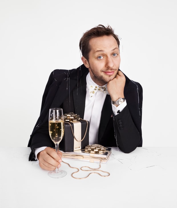 Kate Spade Taps Real-Life Friends Karlie Kloss and Derek Blasberg for  Holiday Campaign - Fashionista