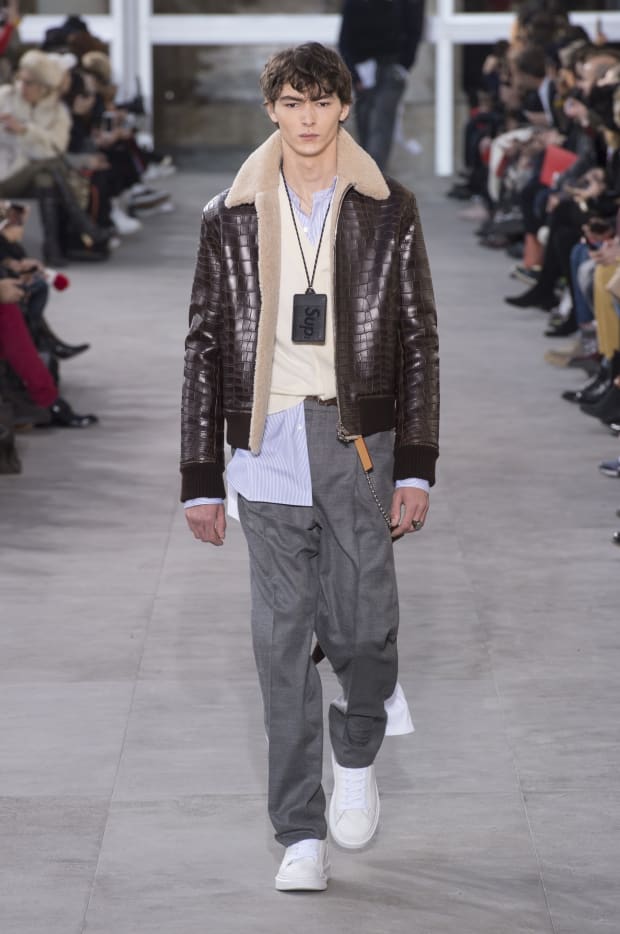 LOUIS VUITTON SUPREME JOGGING SUIT $165  Louis vuitton supreme, Red  leather jacket, Jogging suit