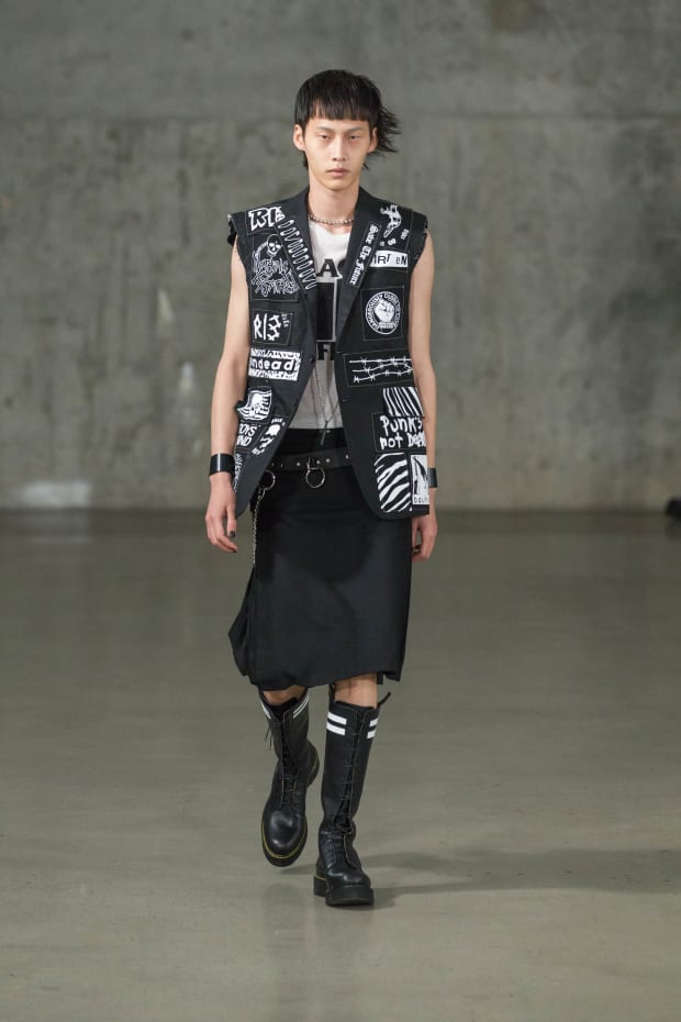 R13 Kicks Off an '80s Goth Runway Show With Stephen Sprouse