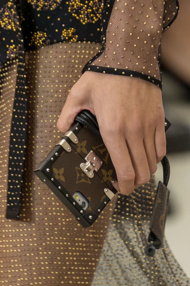 Louis Vuitton Launched New Bag Styles (Plus an Awesome iPhone Case) on Its Spring  2017 Runway - PurseBlog