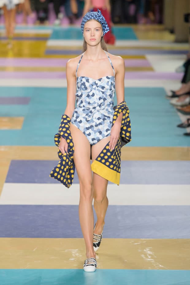 Miu Miu S Bathing Beauties Brightened Up The Last Day Of Paris Fashion Week Fashionista