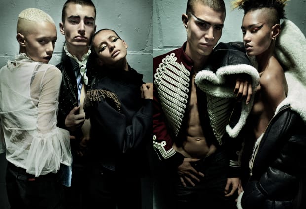 Must Read: Mario Testino Photographs New Burberry for 'V,' Everlane  Partners with Opening Ceremony - Fashionista