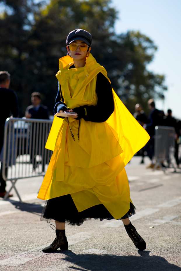 yellow outfits 2019