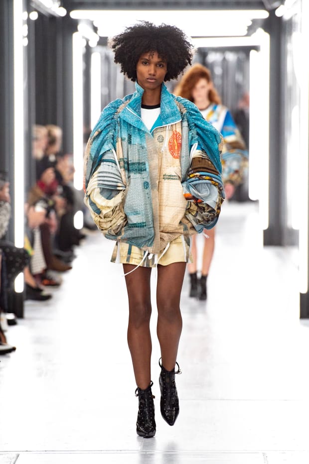 Louis-Vuitton-Spring-2019-Collection-Runway-PFW-Paris-Fashion-Week