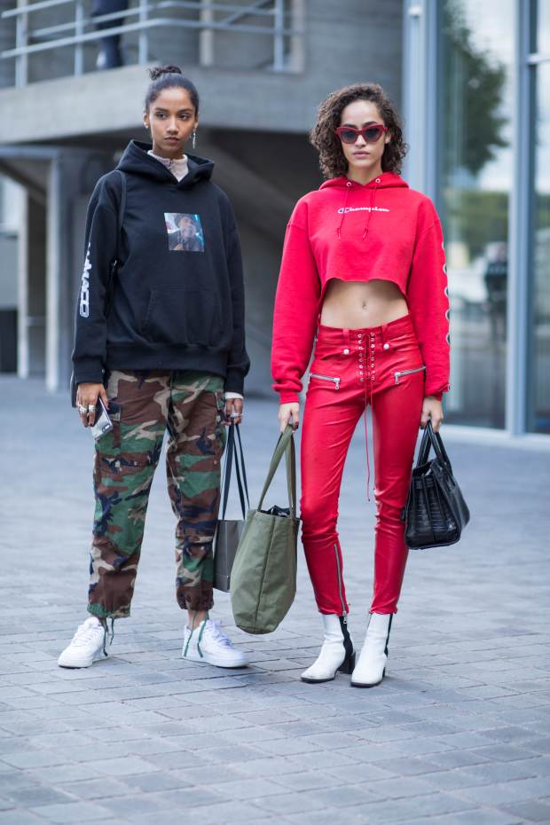 A Gucci Fanny Pack Proved to Be the 'It' Bag of London Fashion Week -  Fashionista