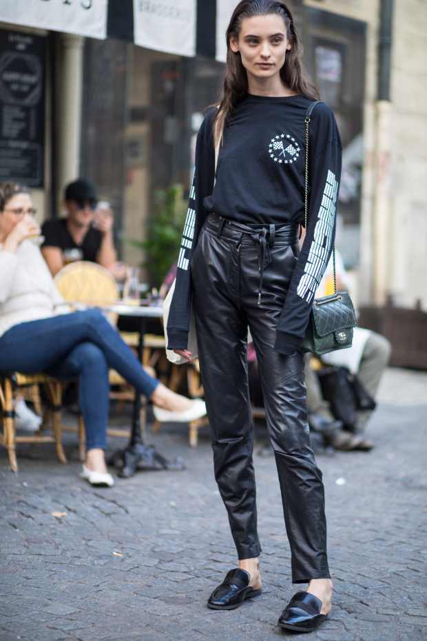 Small Crossbody Bags Were a Street Style Favorite On Day 1 of