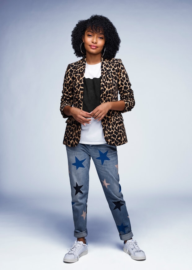 Malia Obama Pussy - Yara Shahidi's 'Black-ish' Spinoff, 'Grown-ish' is the Most Fashionable  Show on TV - Fashionista