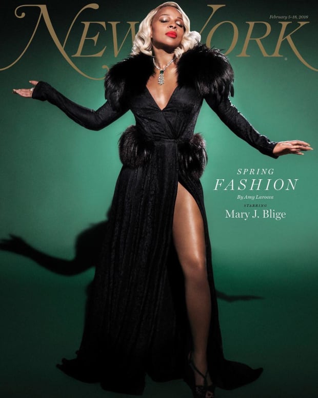 Mary J. Blige Fashion Book  Fashion, Fashion books, Mary j