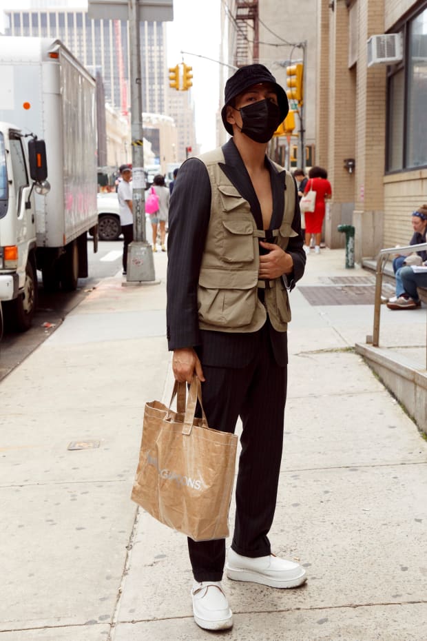 Street Style: The Man Bag