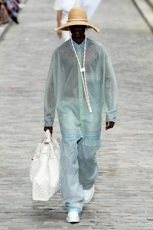 Voici tous les looks de la pré-collection masculine Louis Vuitton  automne-hiver 2020 par Virgil Abloh – Grazia