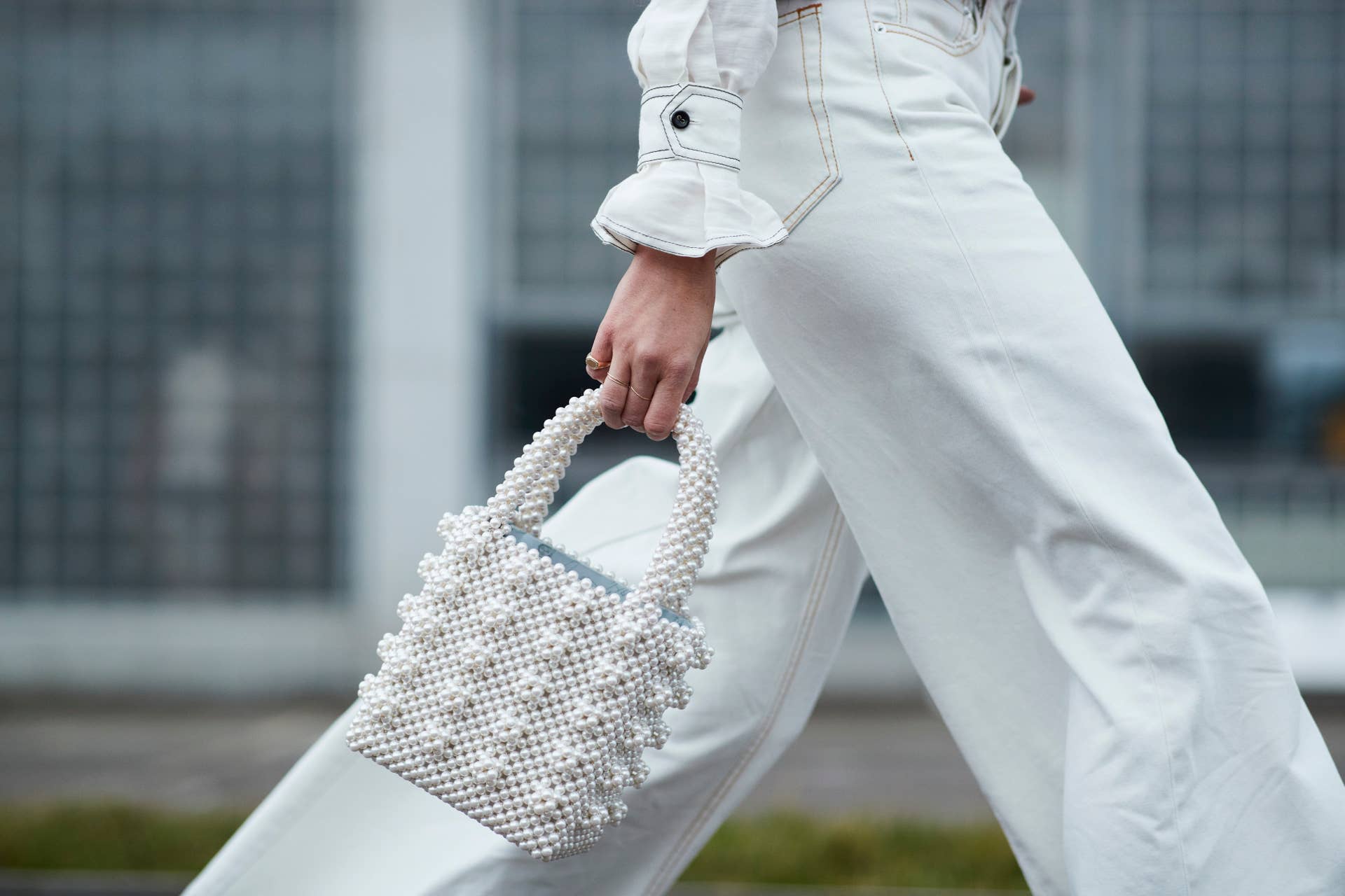 19 Pairs of High-Waisted White Jeans 