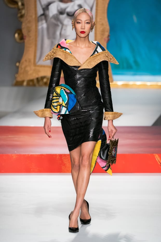 10 Moschino Spring/Summer 2020 Picasso Masterpieces That Will Add An Artful  Twist To Your Wardrobe