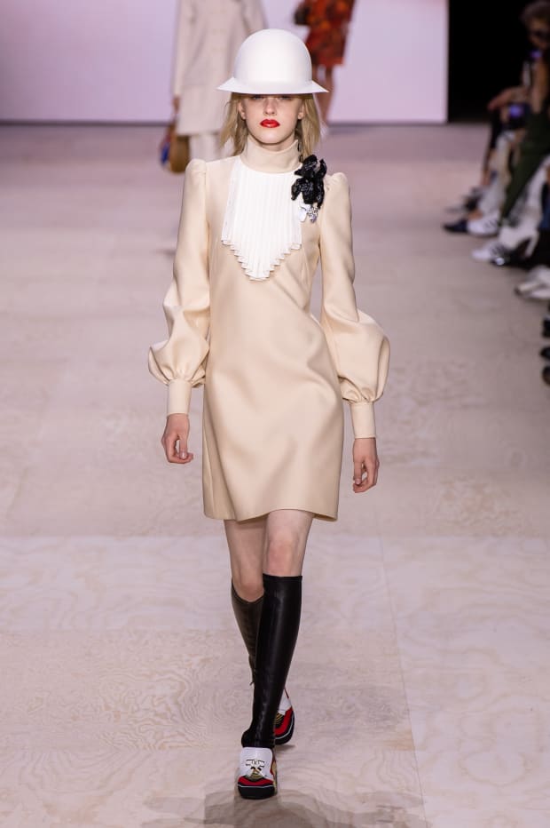 Nicolas Ghesquière Earns a Standing Ovation for Louis Vuitton Spring 2020 -  Fashionista
